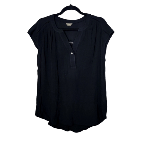 Denver Hayes Tops - Denver Hayes Black Lightweight Short Sleeved Blouse